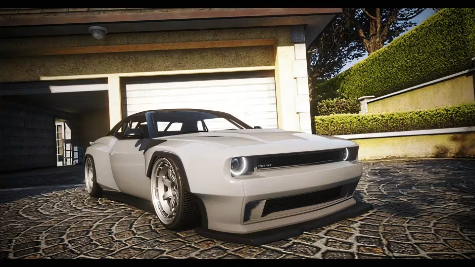 300+ Lore Friendly Vehicles: Tuners, Trucks and EVs - preview screenshot 29