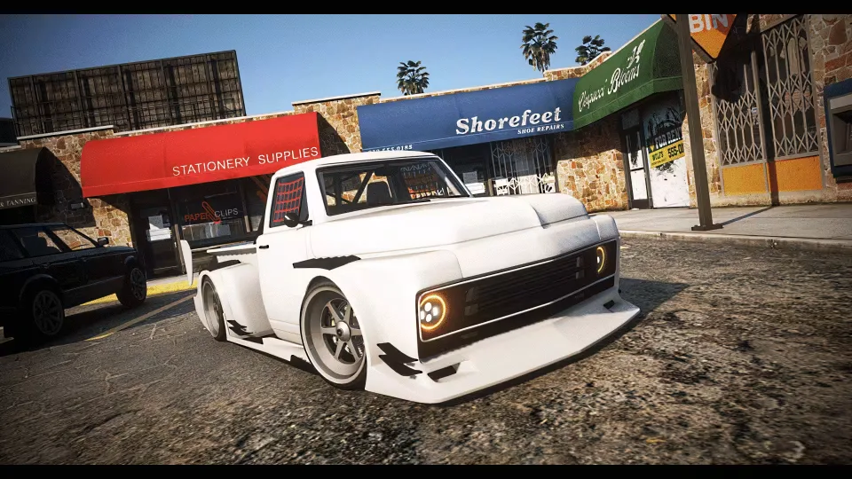 300+ Lore Friendly Vehicles: Tuners, Trucks and EVs - interface detail 33